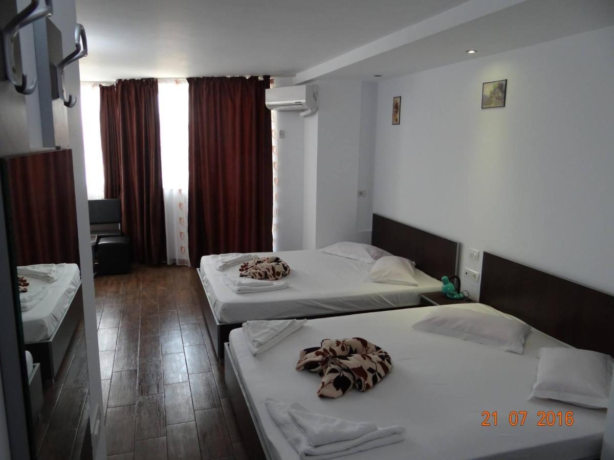 Casa Marea Neagra Hotel Costinesti Exterior photo