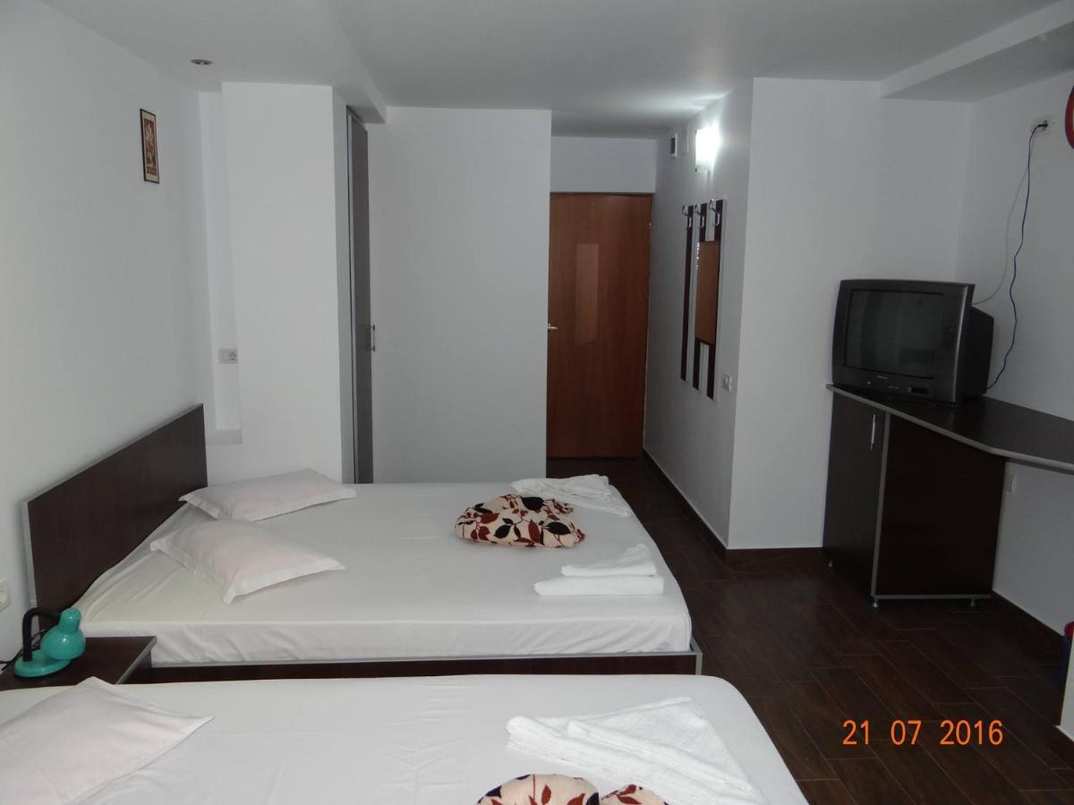Casa Marea Neagra Hotel Costinesti Exterior photo