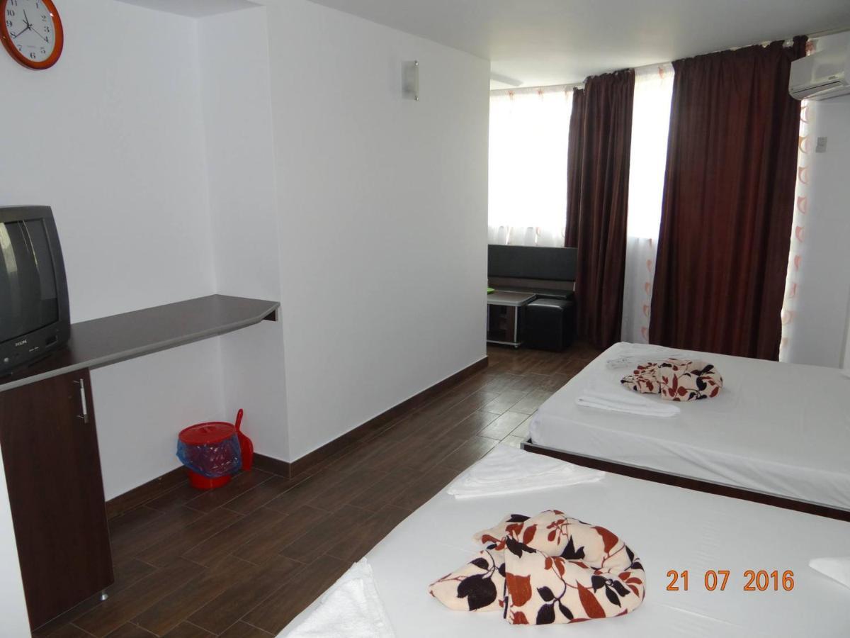 Casa Marea Neagra Hotel Costinesti Exterior photo